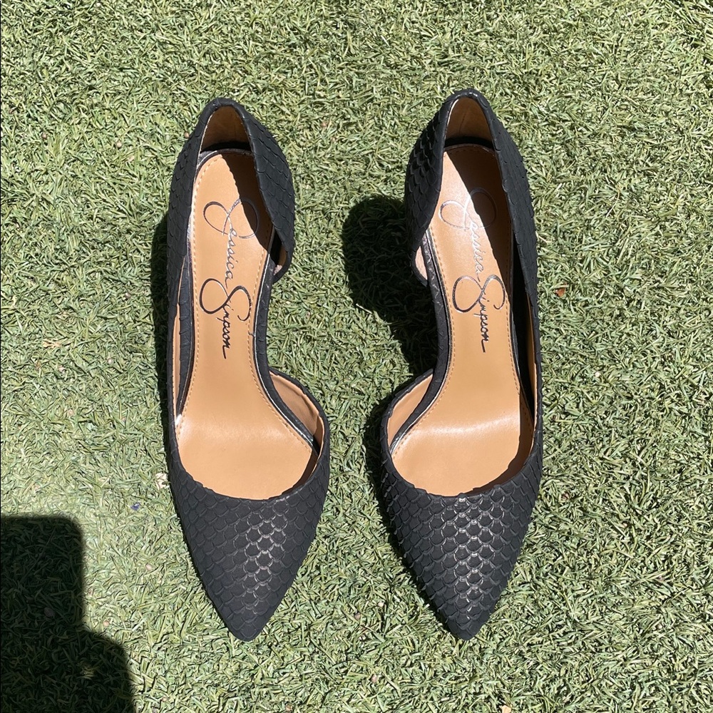 Jessica Simpson Black Snake Nubuck Pheona Pumps